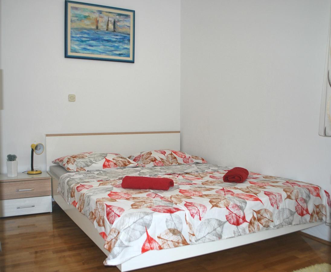 Apartment Dalmatia Makarska Exterior photo