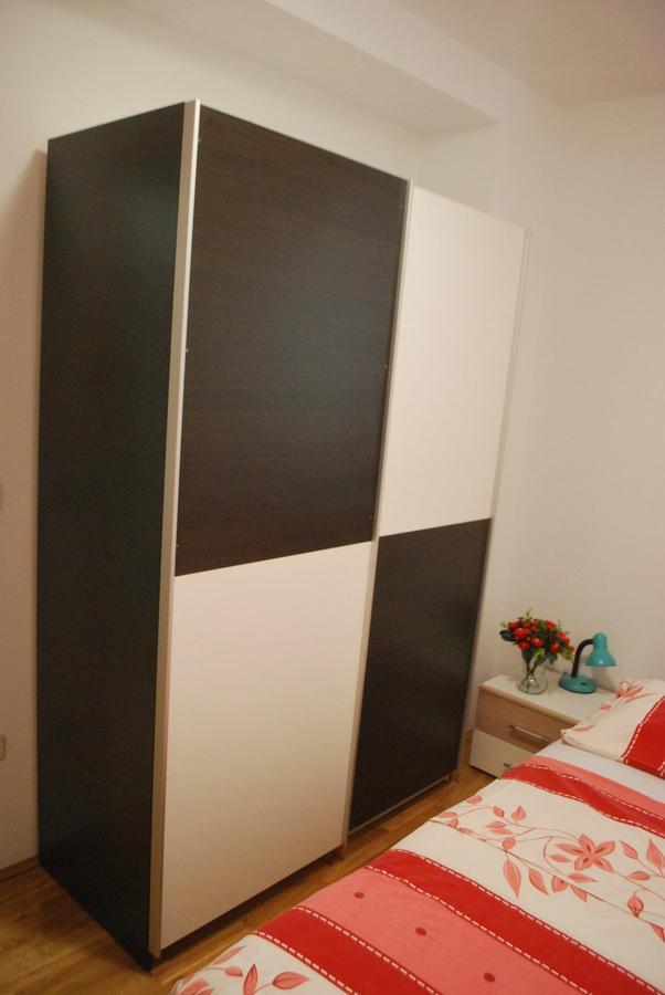Apartment Dalmatia Makarska Exterior photo